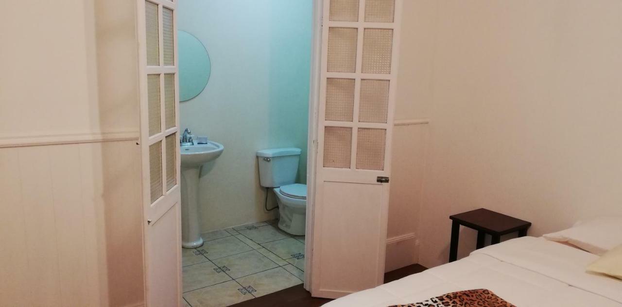 Casa Mayela Guest House San José Dış mekan fotoğraf